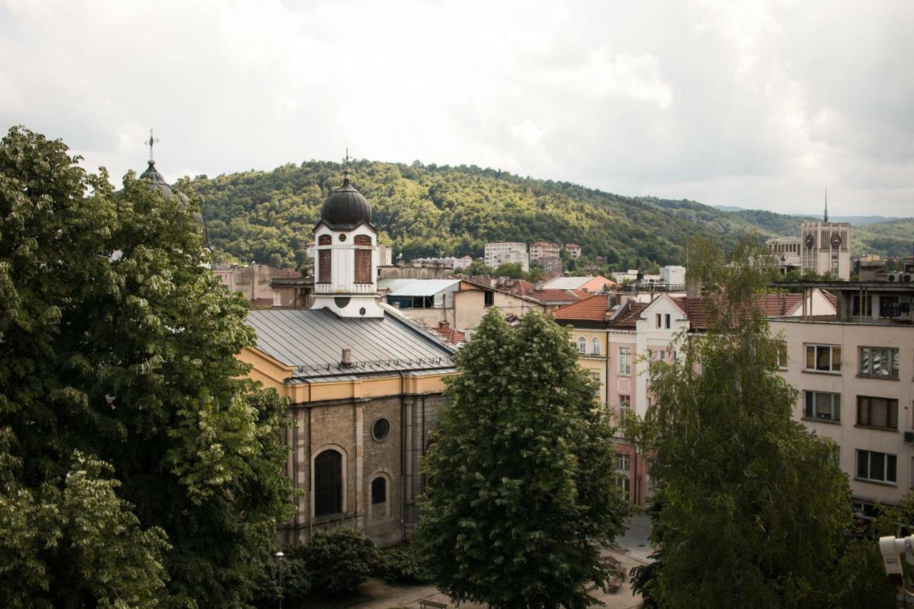 Апарт Пееви Gabrovo Ngoại thất bức ảnh